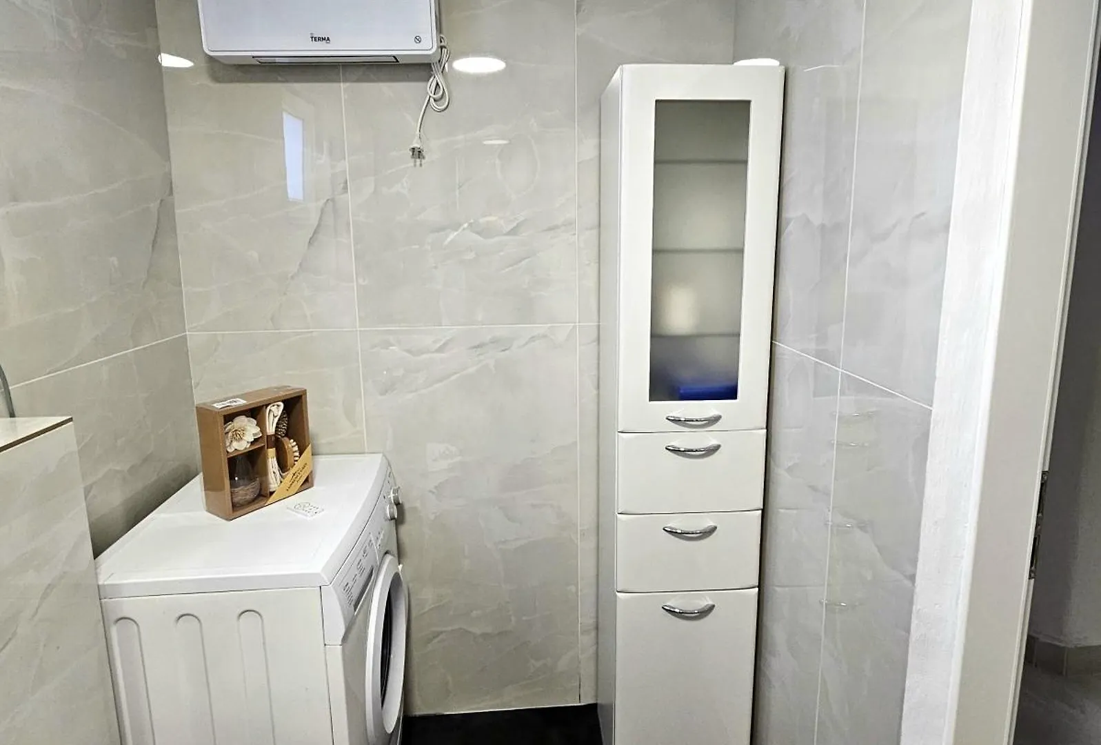 Domagoj - Luxury Apartments With Heated Swimming Pool, Jacuzzi And Seaview Rijeka Croatia