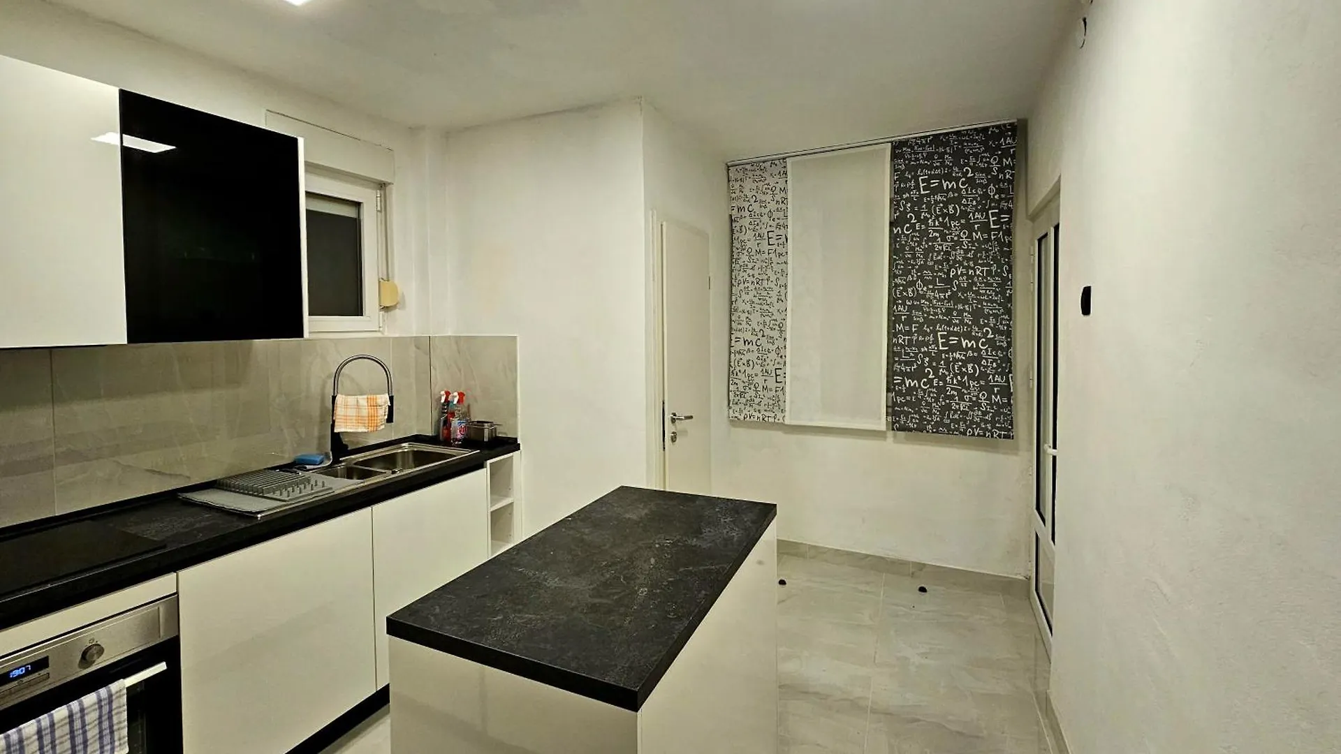 Domagoj - Luxury Apartments With Heated Swimming Pool, Jacuzzi And Seaview Rijeka Croatia